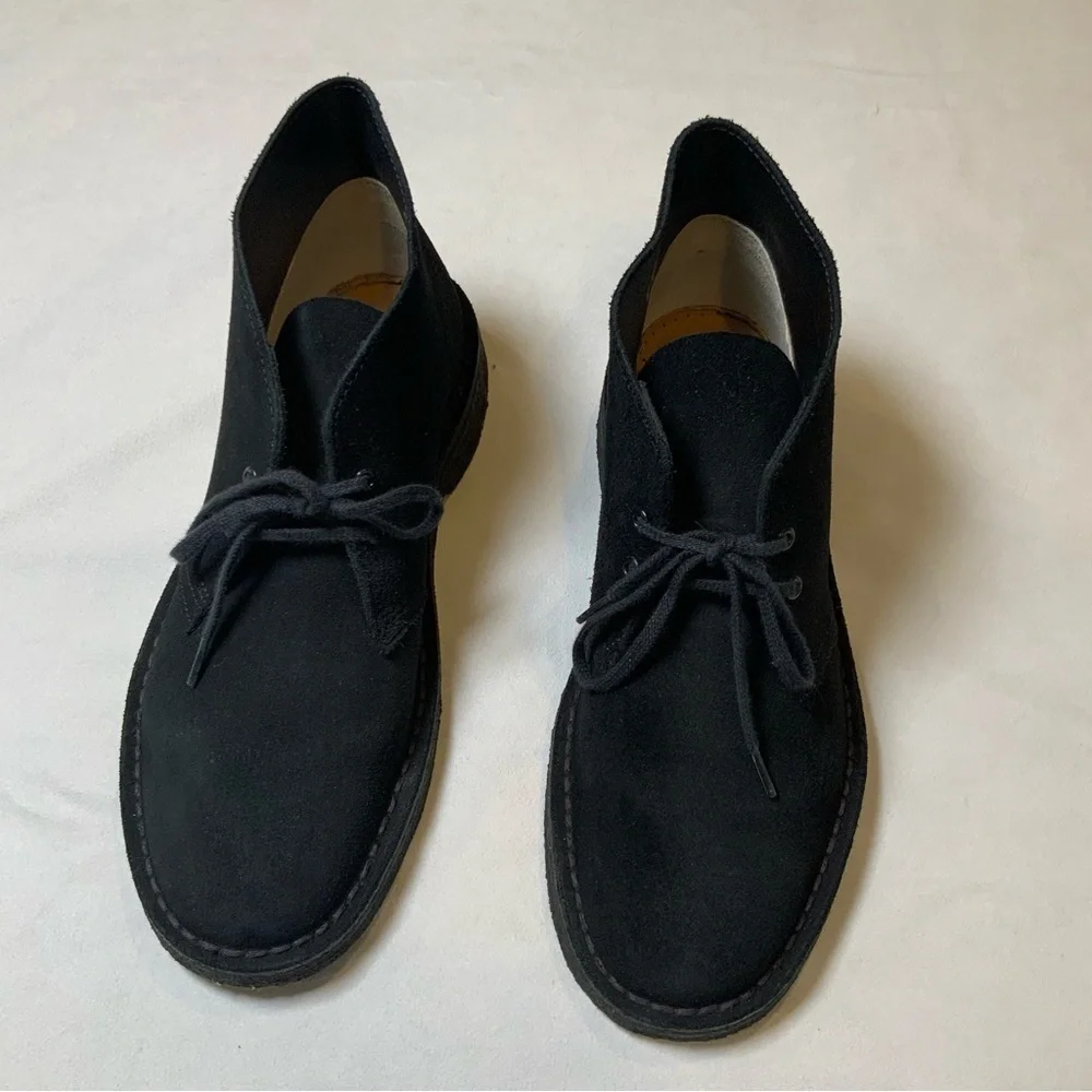 MENS DESERT BOOTS BLACK SUEDE LEATHER . Size 7